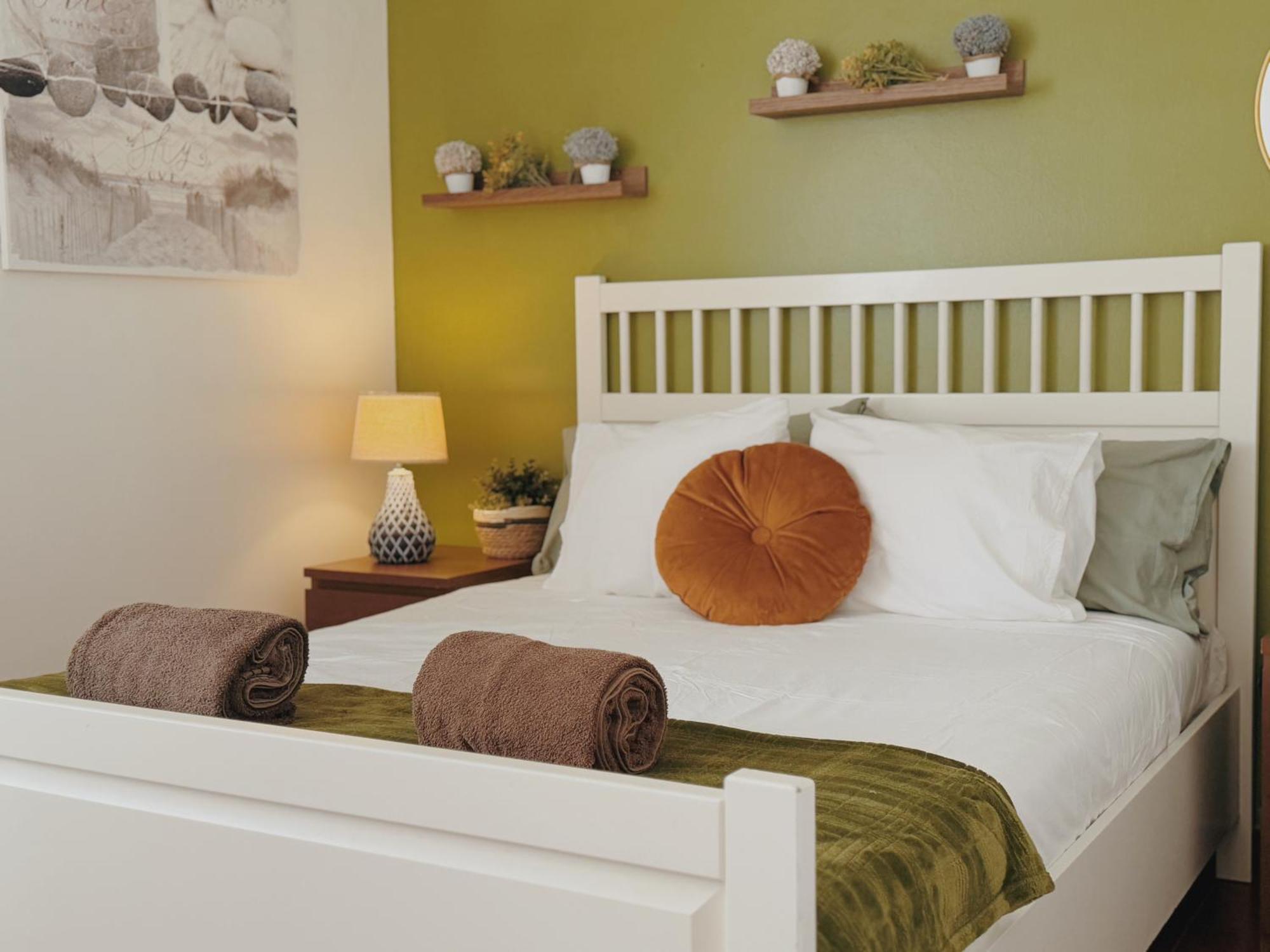 Coastal Garden Paradise Retreat- 6 Min From The Beach Charneca  Exteriér fotografie