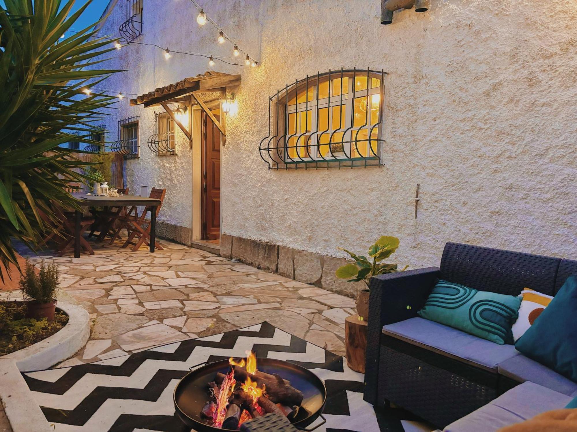 Coastal Garden Paradise Retreat- 6 Min From The Beach Charneca  Exteriér fotografie