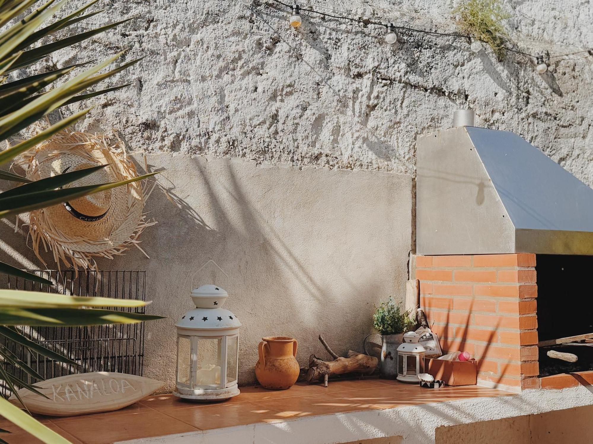 Coastal Garden Paradise Retreat- 6 Min From The Beach Charneca  Exteriér fotografie